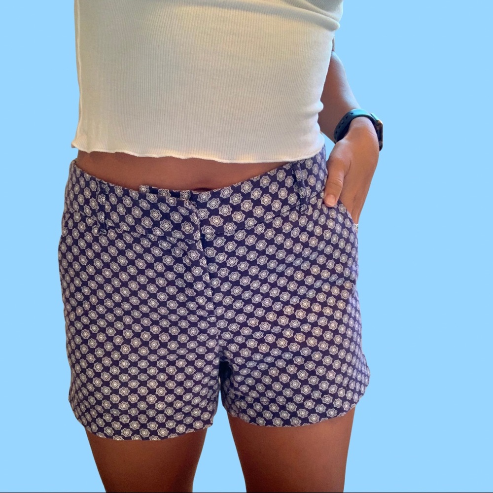 Comfy basic shorts - Picture 3 of 3